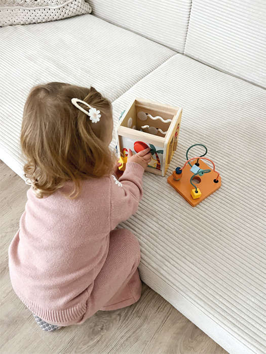Motor Activity Cube "Dino"